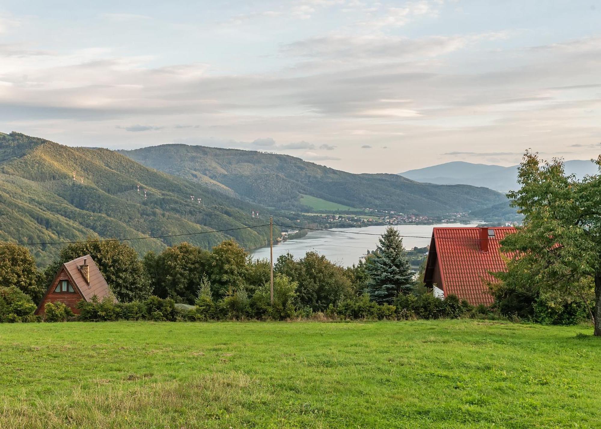 Vila Domek Na Hrobaczej Międzybrodzie Bialskie Exteriér fotografie